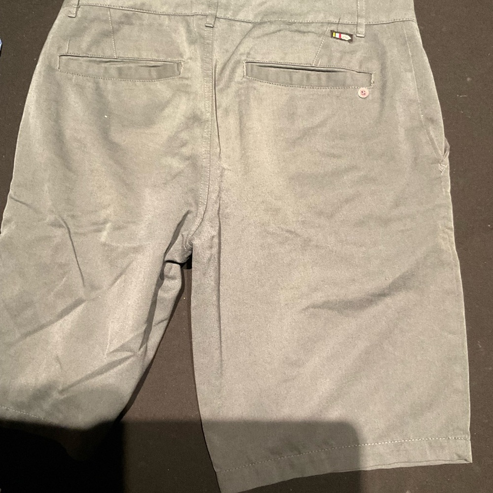 Rusty Shorts - Picture 3 of 4